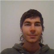 Insegnante di filosofia. Posso aiutare nell'organizzazione dello studio e dei contenuti di filosofia e storia